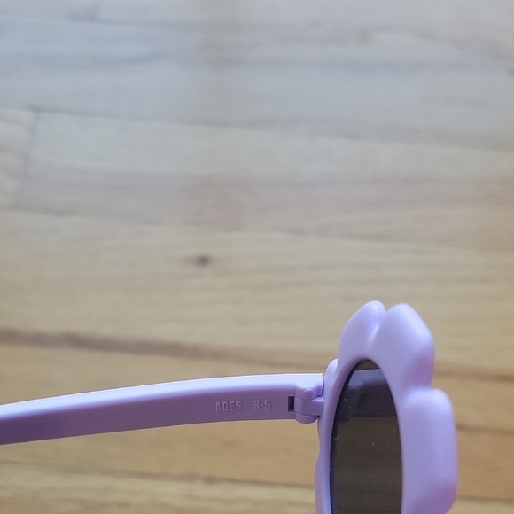 Kids Flower-Shaped Sunglasses - Purple - Picture 3 of 8